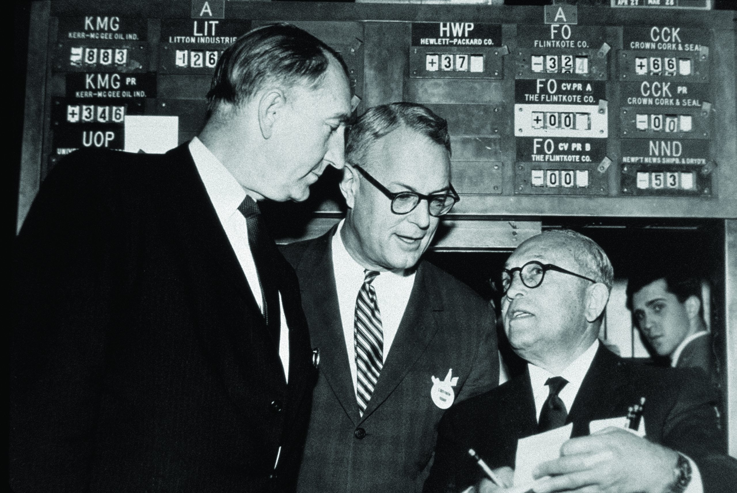 Dave Packard (left) with NYSE President G. Keith Funston (center) and Mortimer Marcus (right), a stock specialist.