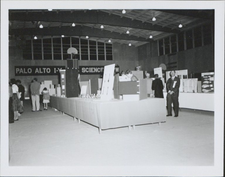 Photo of the Palo Alto Science Fair in 1959.