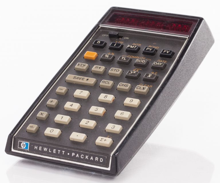 Photo of the HP 80 calculator designed for business people with 40 time-and-money formulas preset.