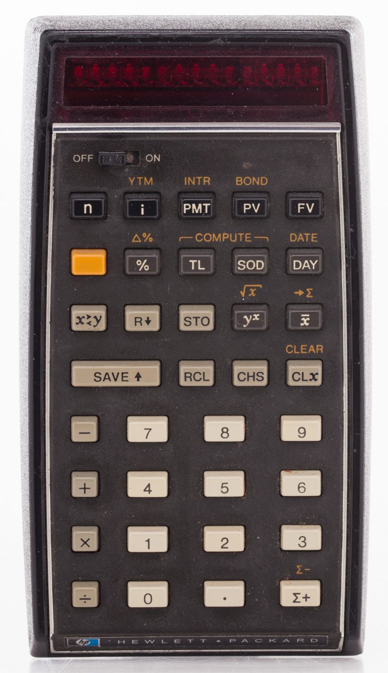 Front face of the HP 80 calculator.