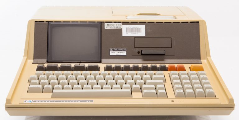Photo of the HP 85, Hewlett-Packard's first personal computer.
