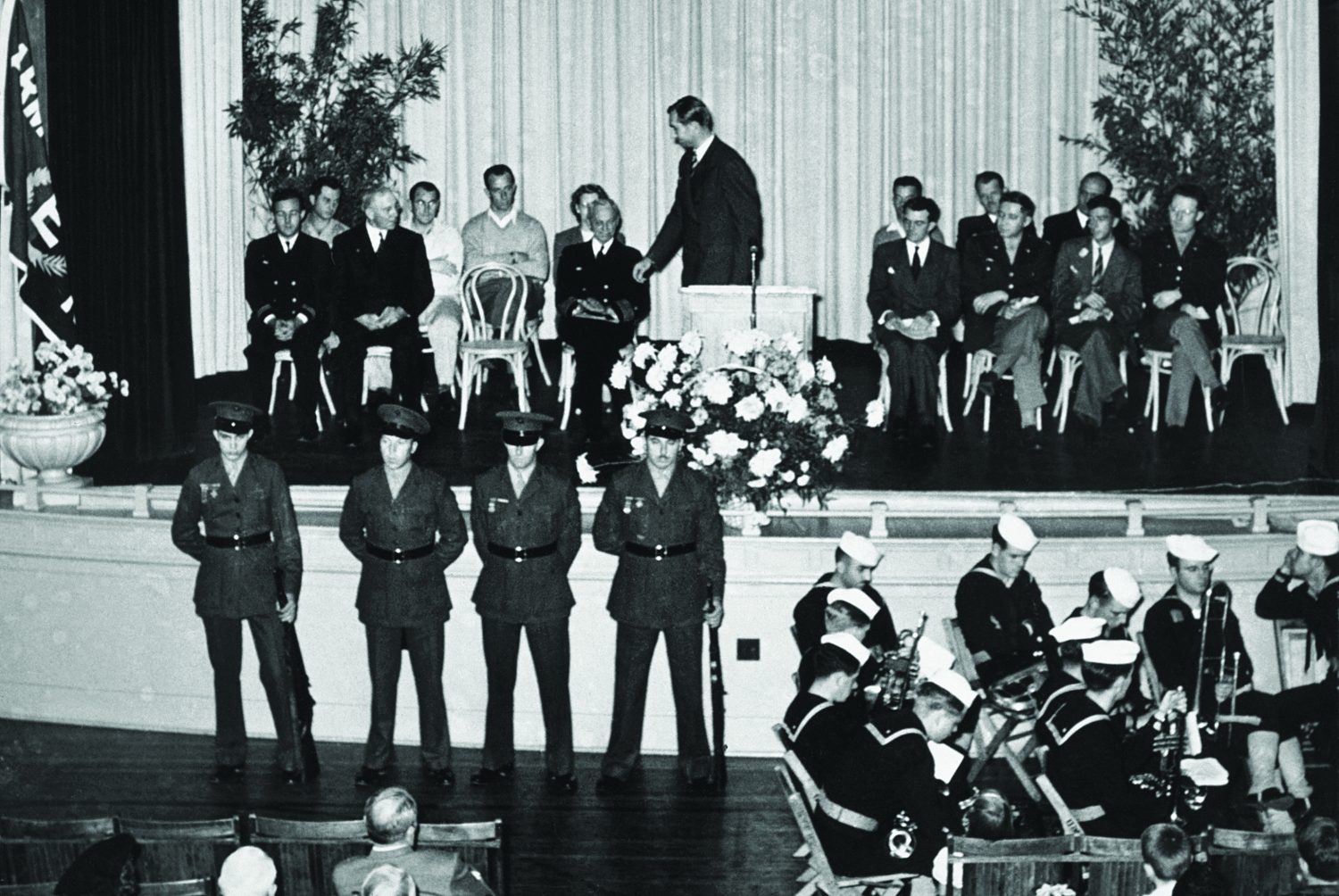 Dave Packard accepting the Army-Navy E Award on November 20, 1943.