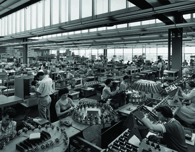 A wide shot of HP employees working on the production line at Stanford Research Park in Palo Alto.