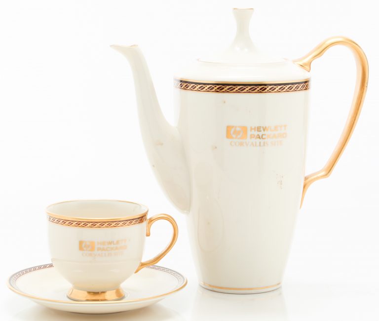 Hewlett-Packard Corvallis teapot and tea cup with gold gilding.