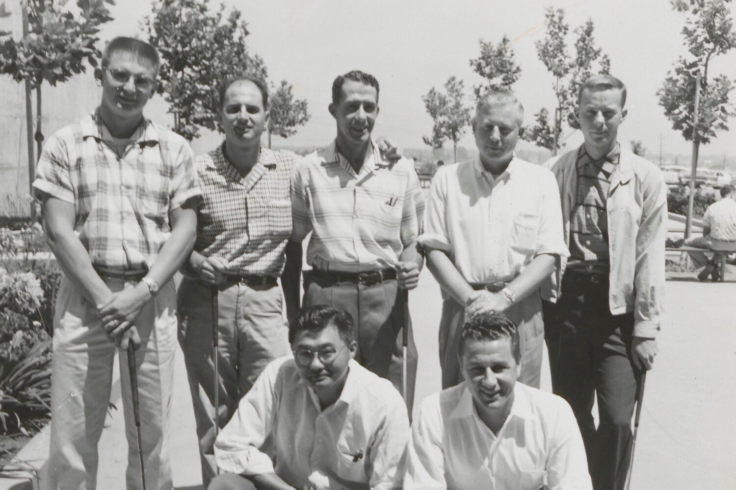 A group of HP employees including Yas Shimoguchi (left foreground), reportedly the first Japanese American ever hired by HP.