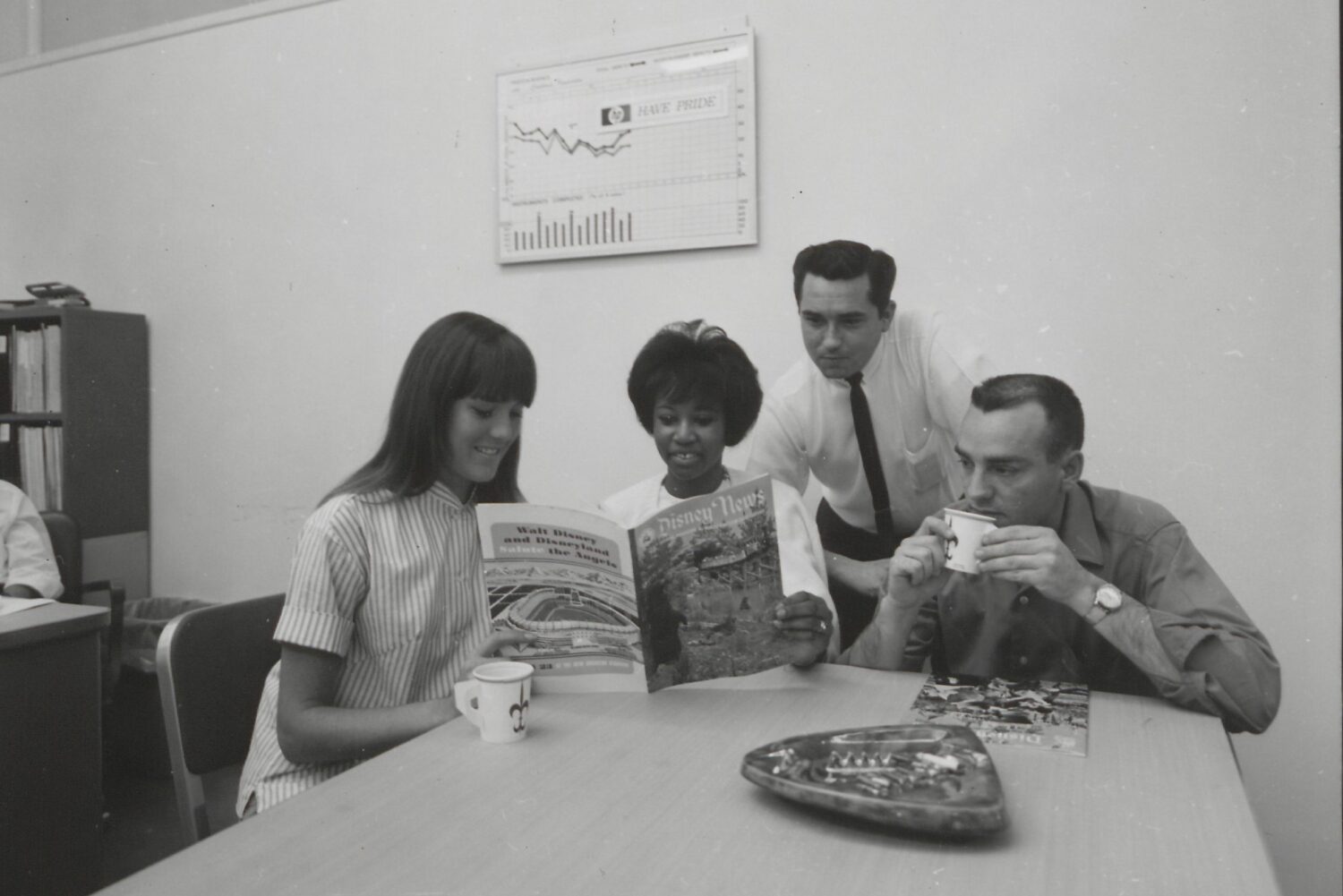 Photo of Moseley Division employees in the HP breakroom in 1958.